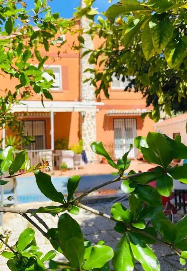 VILLA HUETOR , cerca de sierra Nevada Huétor Vega Сasa de vacaciones