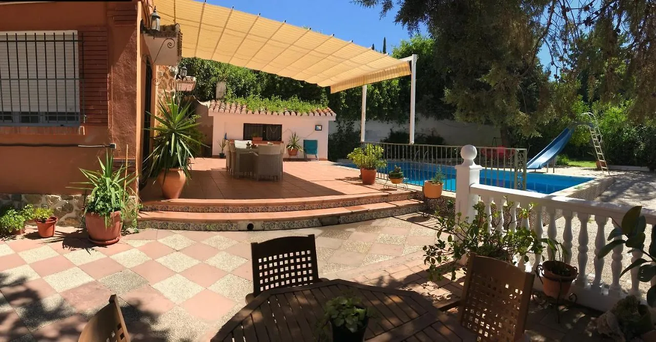 Сasa de vacaciones VILLA HUETOR , cerca de sierra Nevada Huétor Vega España