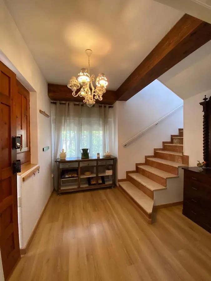 Сasa de vacaciones VILLA HUETOR , cerca de sierra Nevada Huétor Vega España