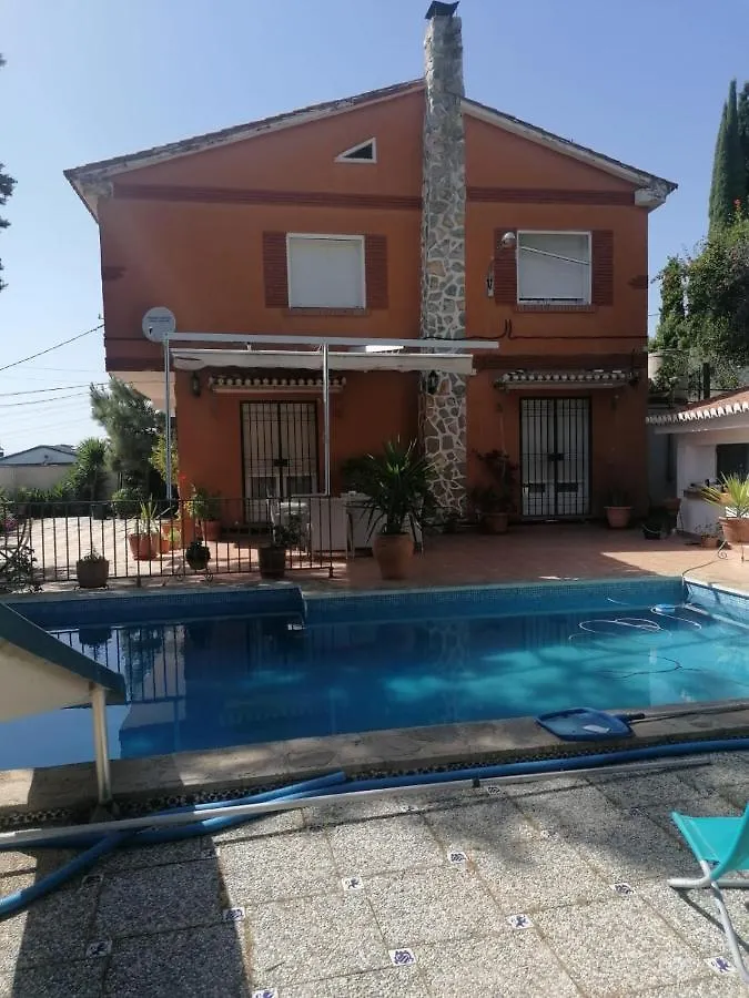 Villa Huetor Con Piscina Privada contacts